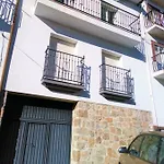 Acogedor Valle Del Jerte דירה *